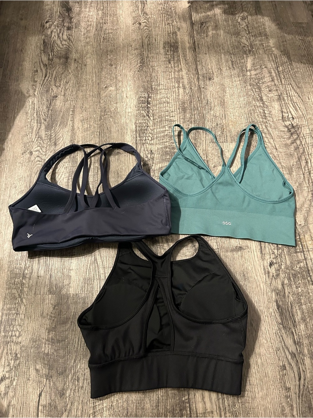 Sports bra bundle - Picture 4 of 4